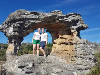 Julia & Louise on a Panorama Package Tour